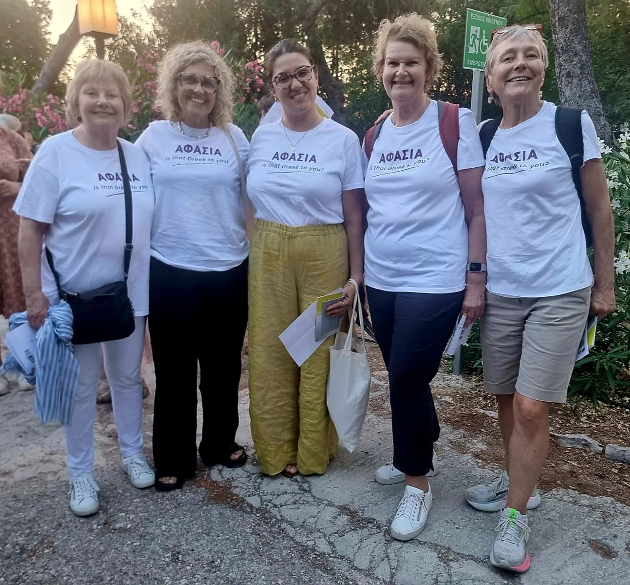 magnific_photo-five-white-women-av_ONlkXEKynm